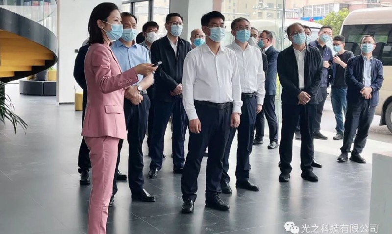 奉化区区委书记胡永光与枣阳市市委书记、市长等相关领导一行莅临我司调研指导工作